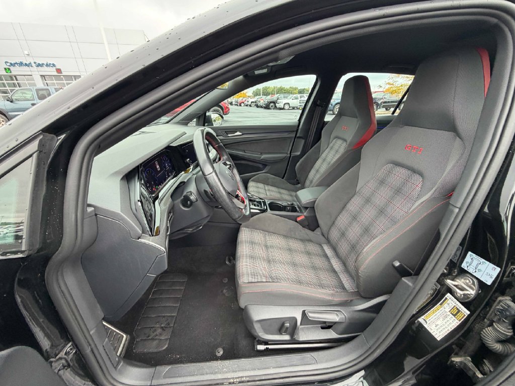 Used 2024 Volkswagen GTI S FWD image 17