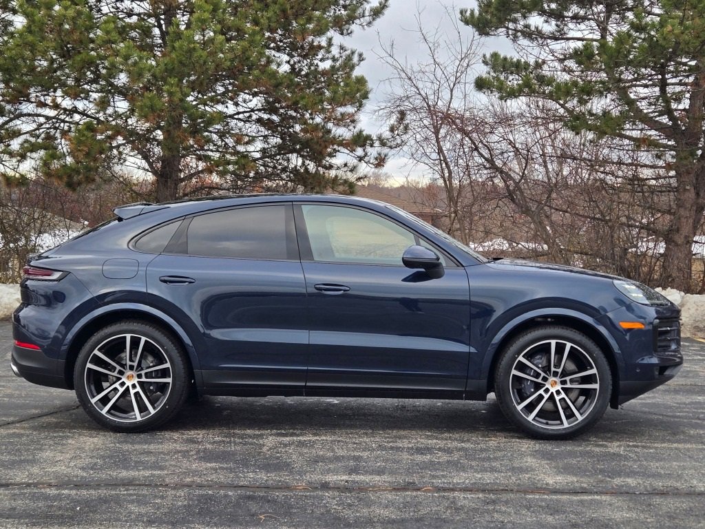 New 2026 Porsche Cayenne Coupe image 8