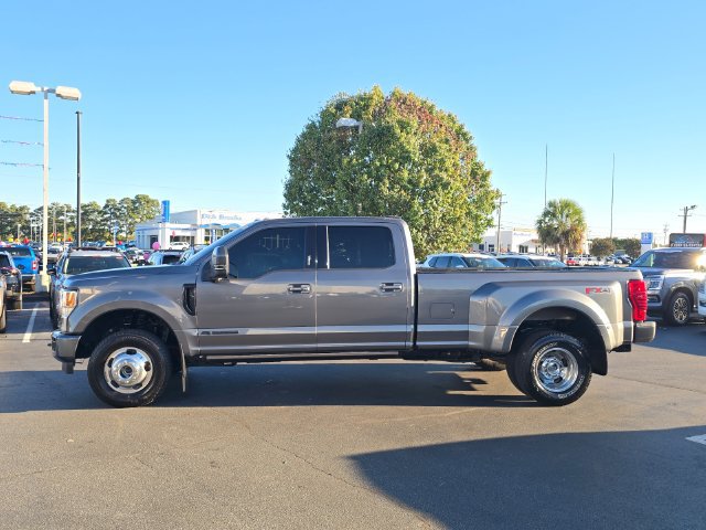 Used 2021 Ford F350 Lariat w/ Lariat Ultimate Package AWD/4WD image 6