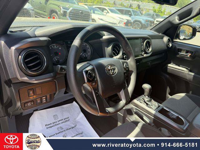 Certified 2023 Toyota Tacoma TRD Off-Road AWD/4WD image 8