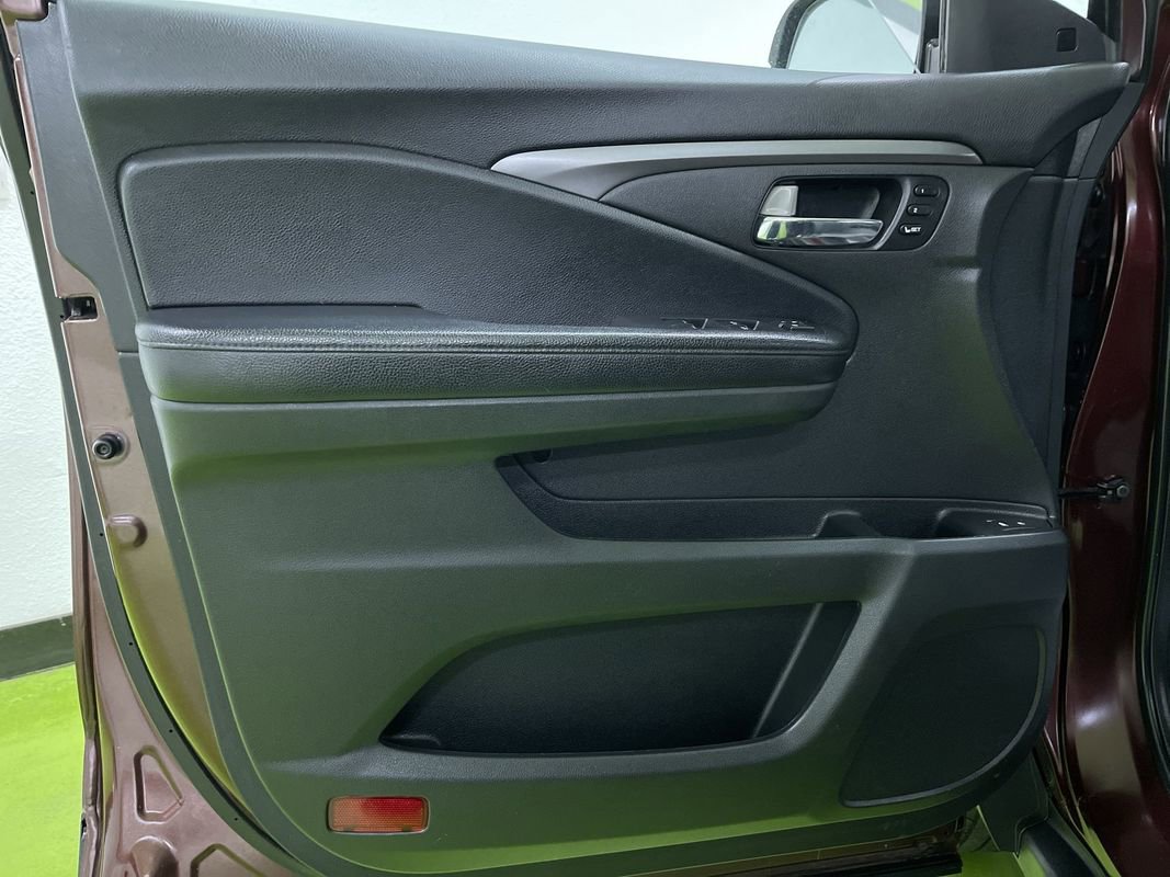 Used 2019 Honda Passport EX-L image 17