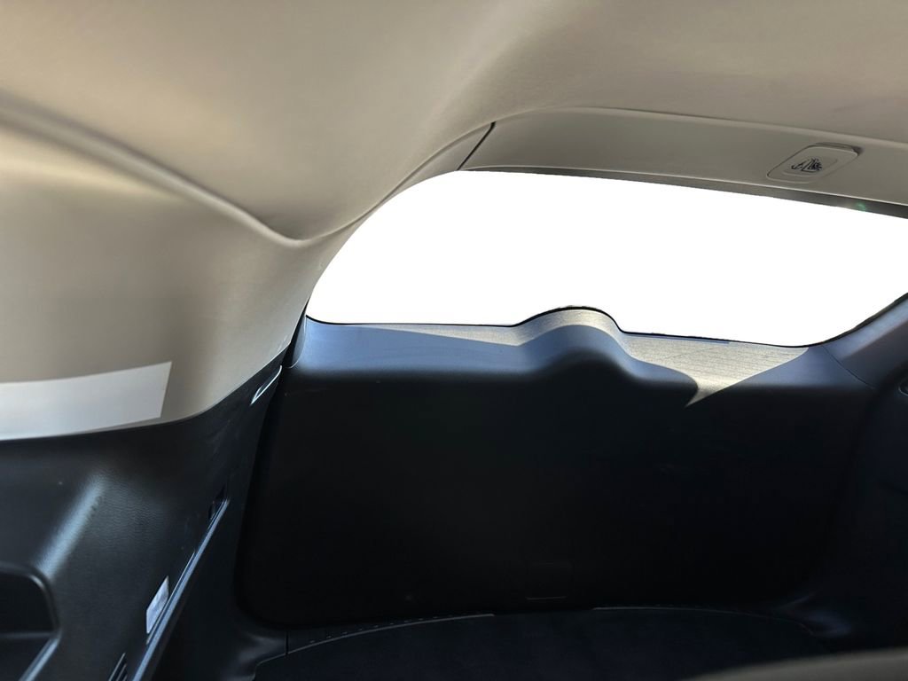 Used 2025 Honda CR-V LX image 18