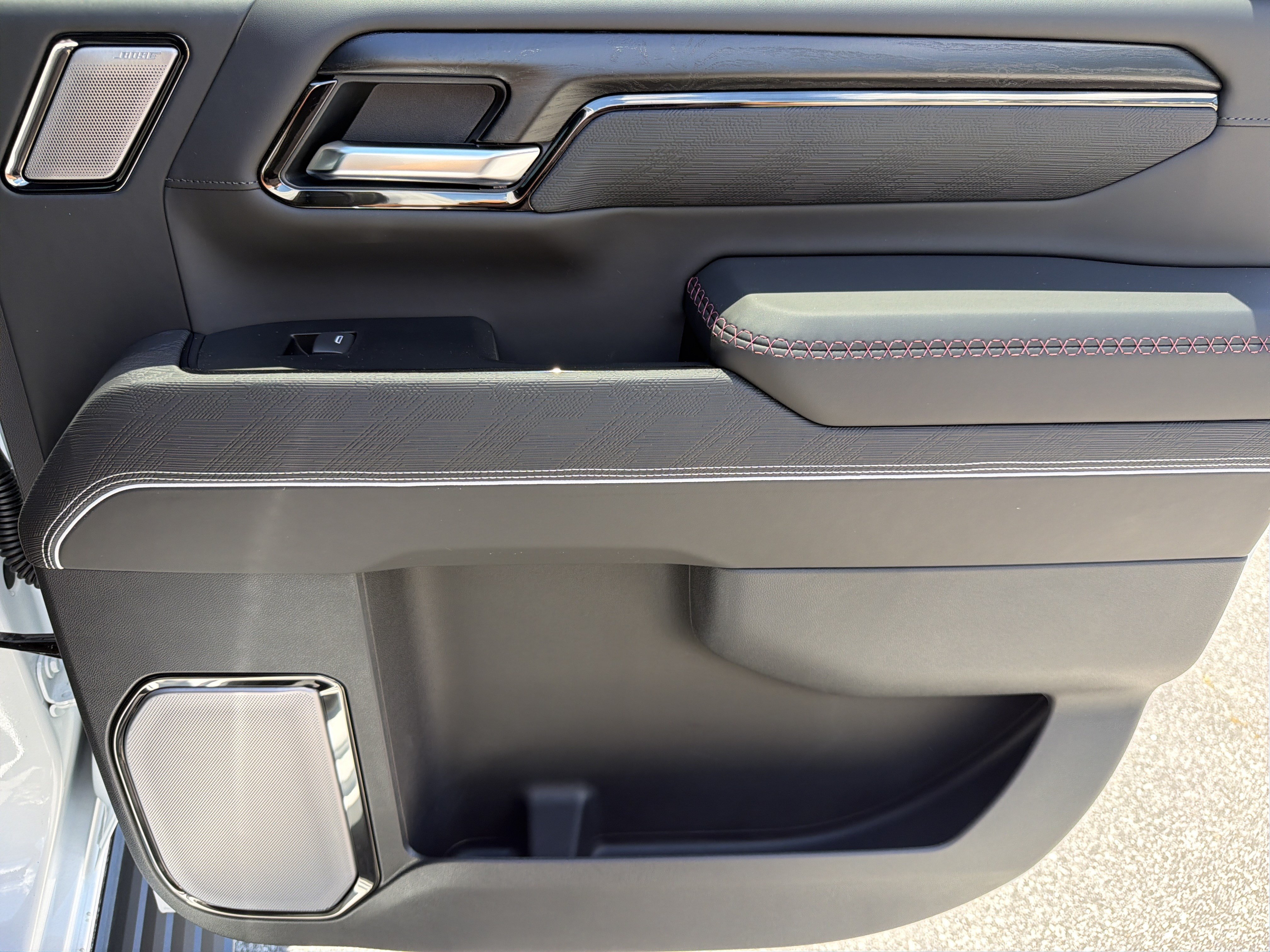 New 2026 GMC Sierra 2500 AT4X w/ AT4X AEV Edition AWD/4WD image 17