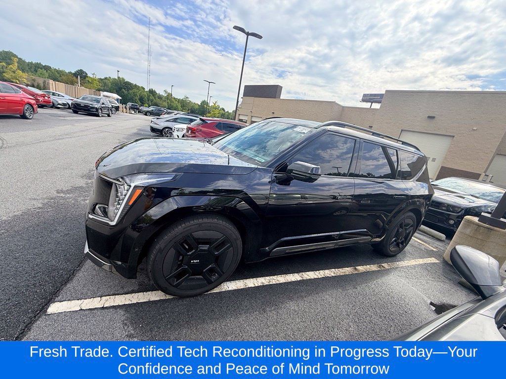 Used 2024 Kia EV9 GT-Line AWD/4WD image 2