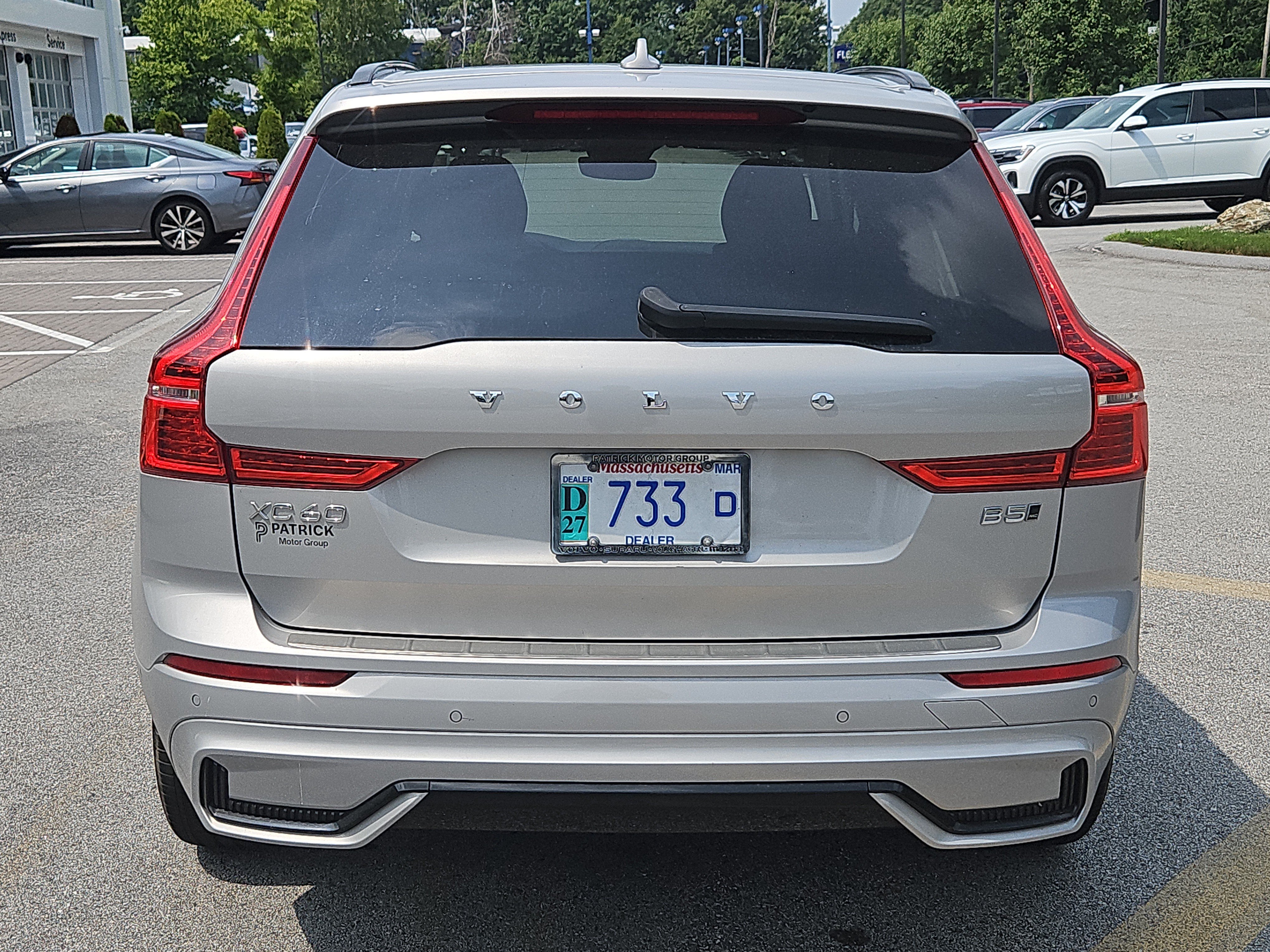 Used 2024 Volvo XC60 B5 Plus w/ Protection Package Premier AWD/4WD image 26