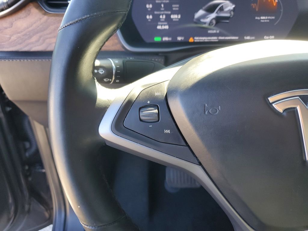 Used 2020 Tesla Model X Long Range image 25