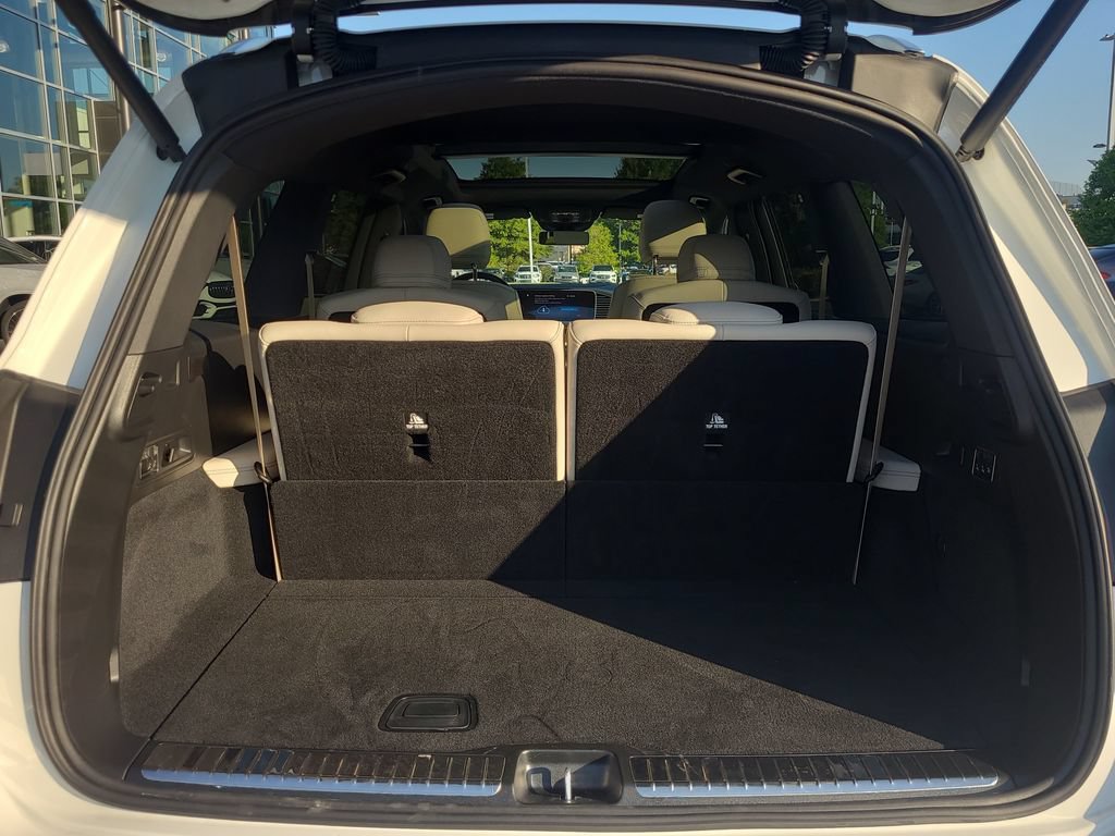 Used 2025 Mercedes-Benz GLS 450 4MATIC image 16