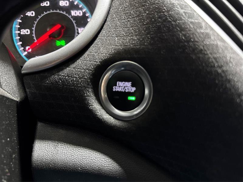 Used 2023 Chevrolet Malibu LT image 30