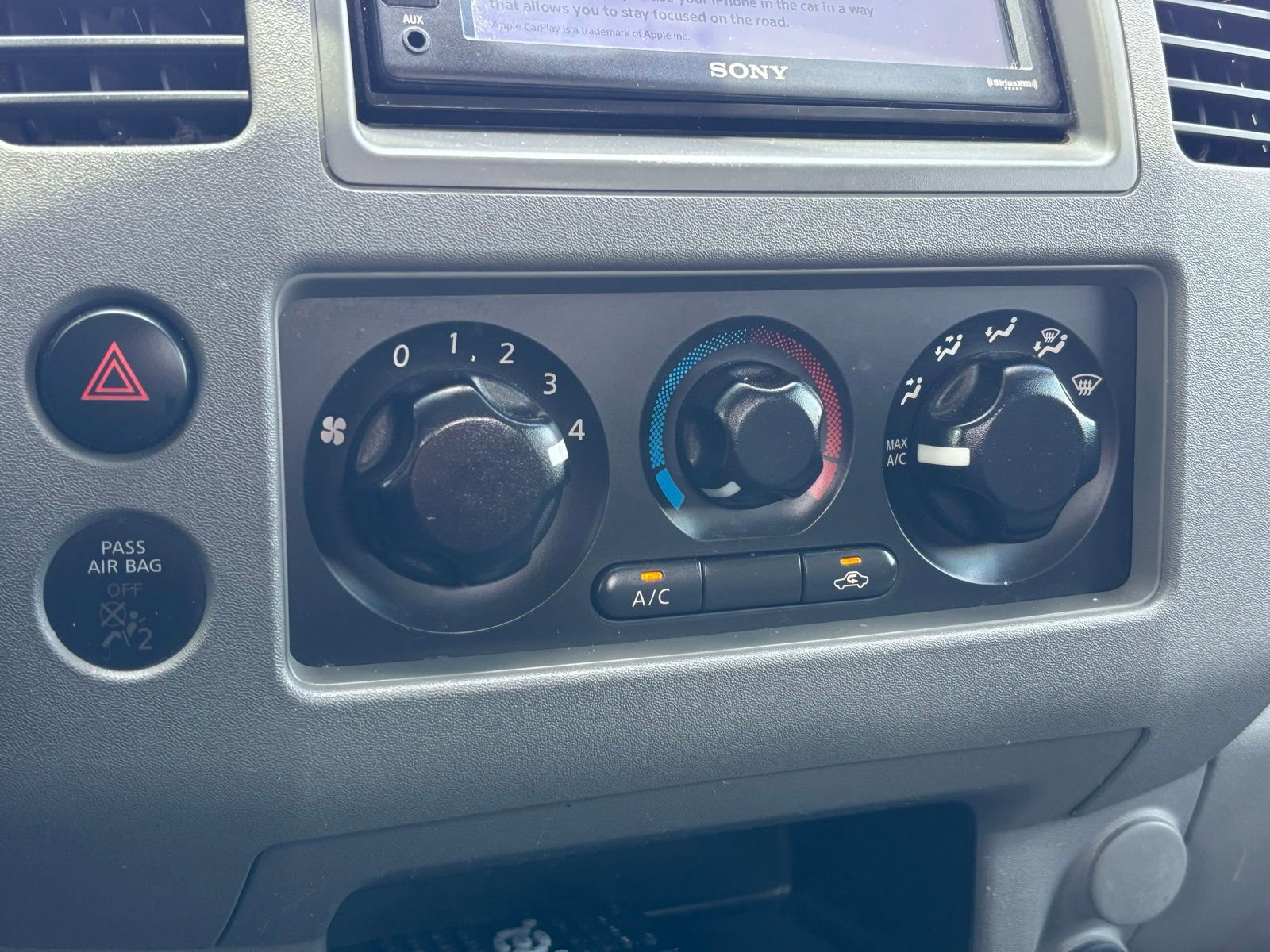 Used 2011 Nissan Frontier S w/ S Preferred Pkg RWD image 18