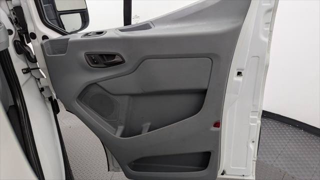 Used 2017 Ford Transit 350 130 Low Roof RWD image 19