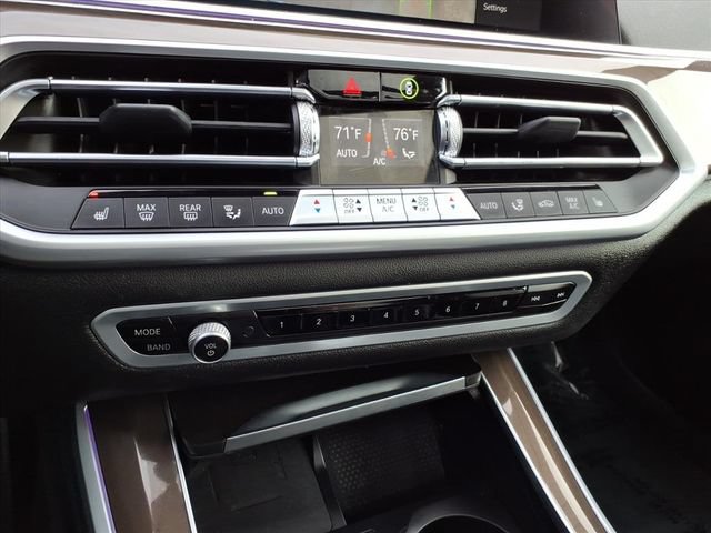 Used 2022 BMW X5 xDrive40i w/ Premium Package AWD/4WD image 34