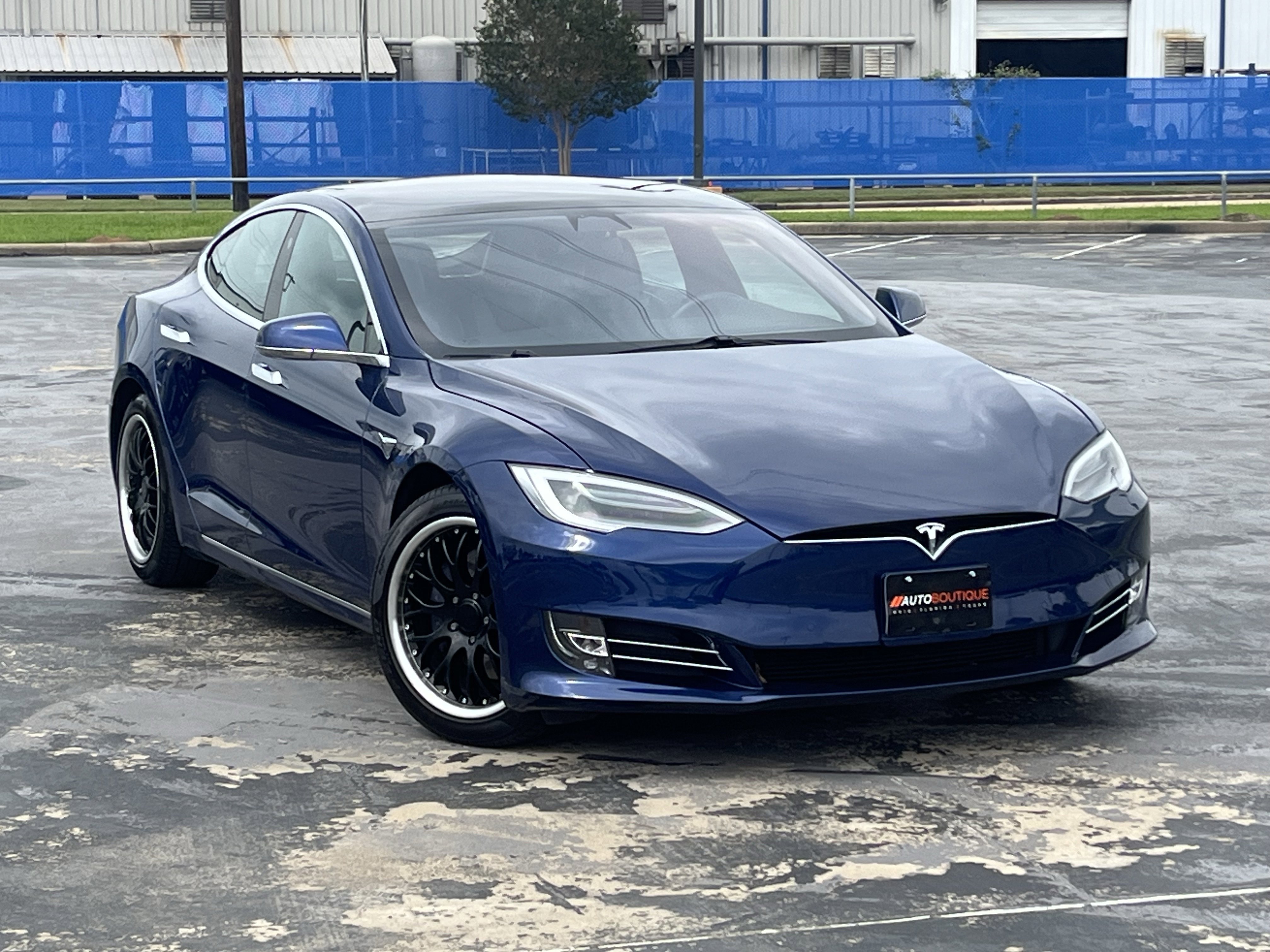 Used 2020 Tesla Model S Long Range AWD/4WD image 3