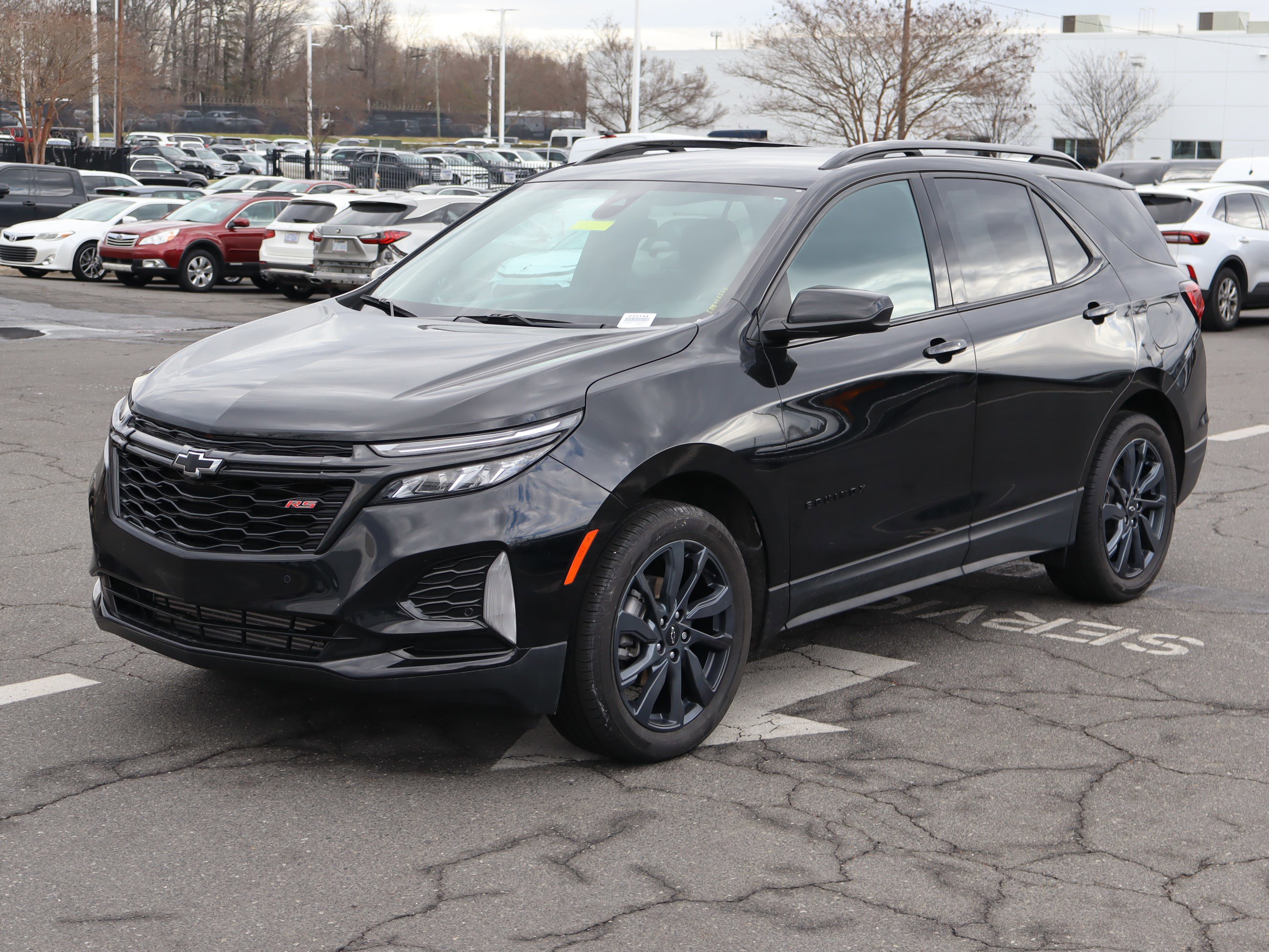 Used 2022 Chevrolet Equinox RS w/ LPO, Floor Liner Package image 5