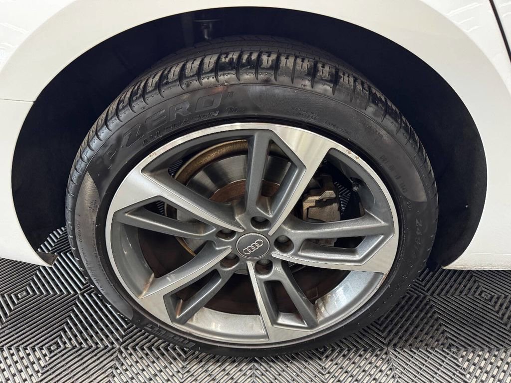 Used 2019 Audi A4 2.0T Premium FWD image 19