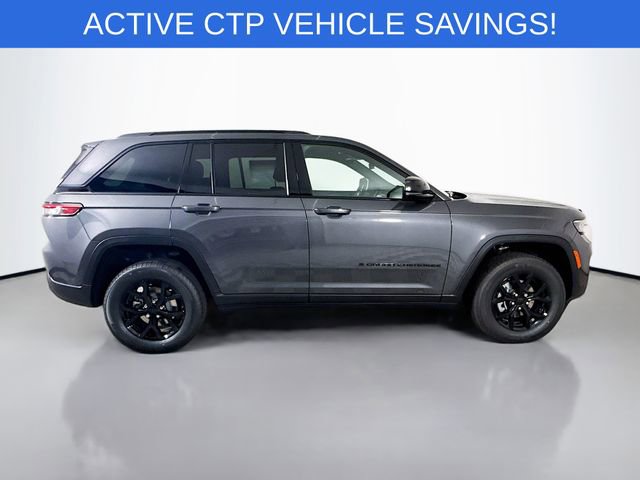 New 2025 Jeep Grand Cherokee Altitude image 8