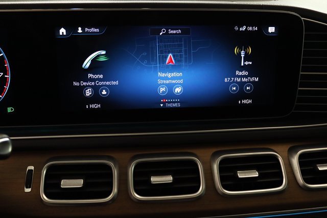 Used 2022 Mercedes-Benz GLS 580 4MATIC image 7