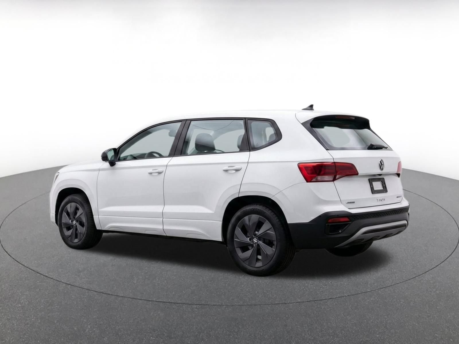 Used 2026 Volkswagen Taos S FWD image 6