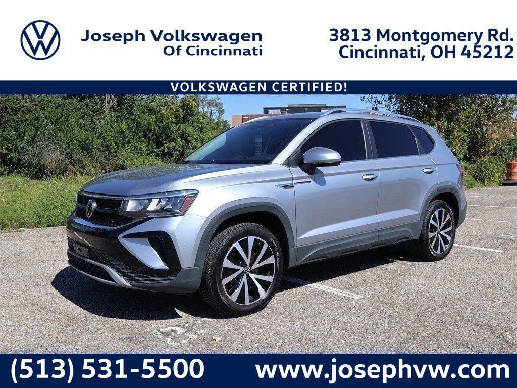 Certified 2022 Volkswagen Taos SE w/ IQ.Drive SE Package