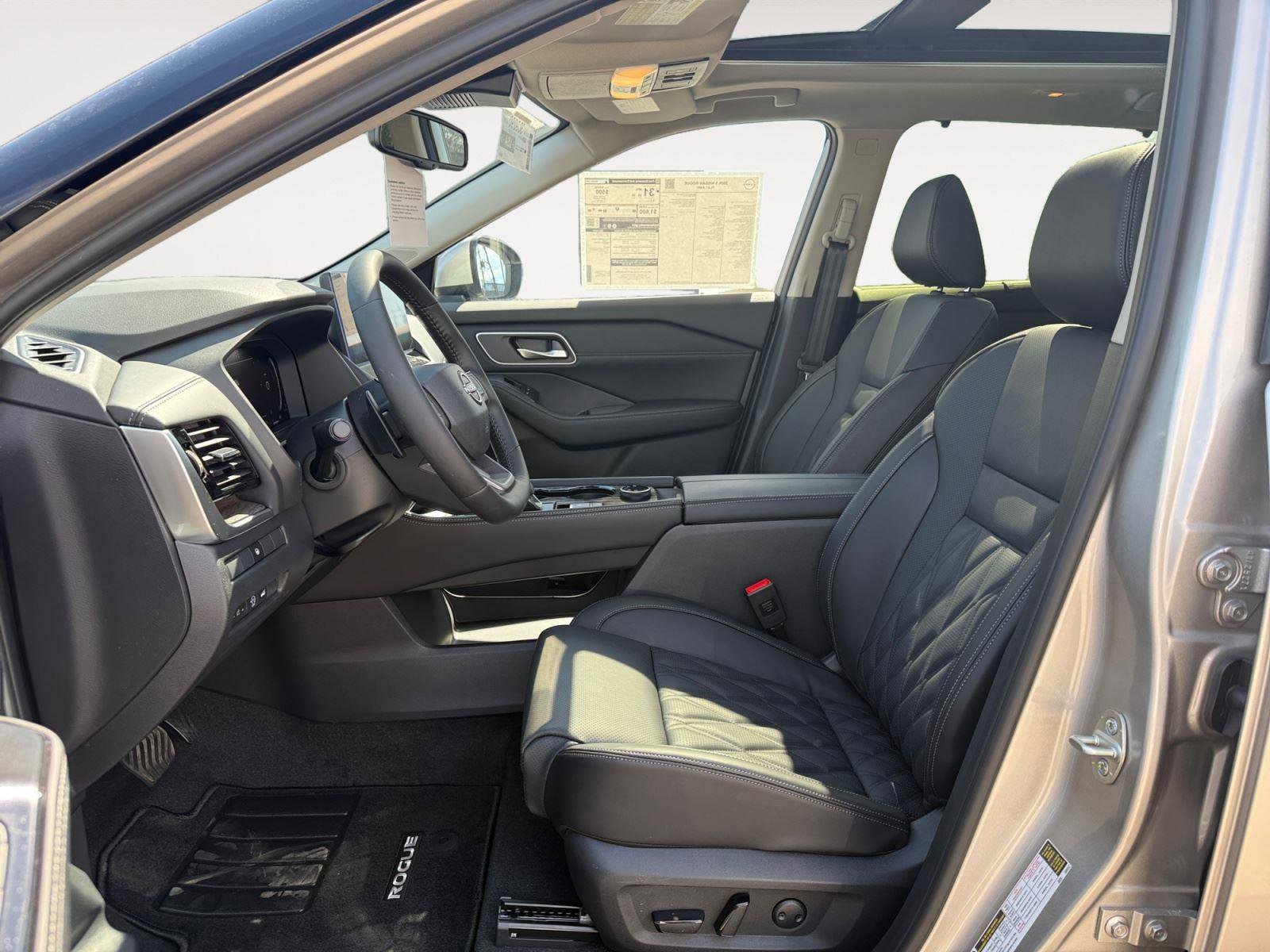 New 2026 Nissan Rogue Platinum AWD/4WD image 10