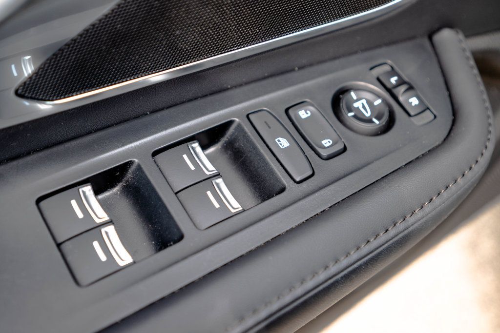 Used 2023 Acura RDX AWD image 19