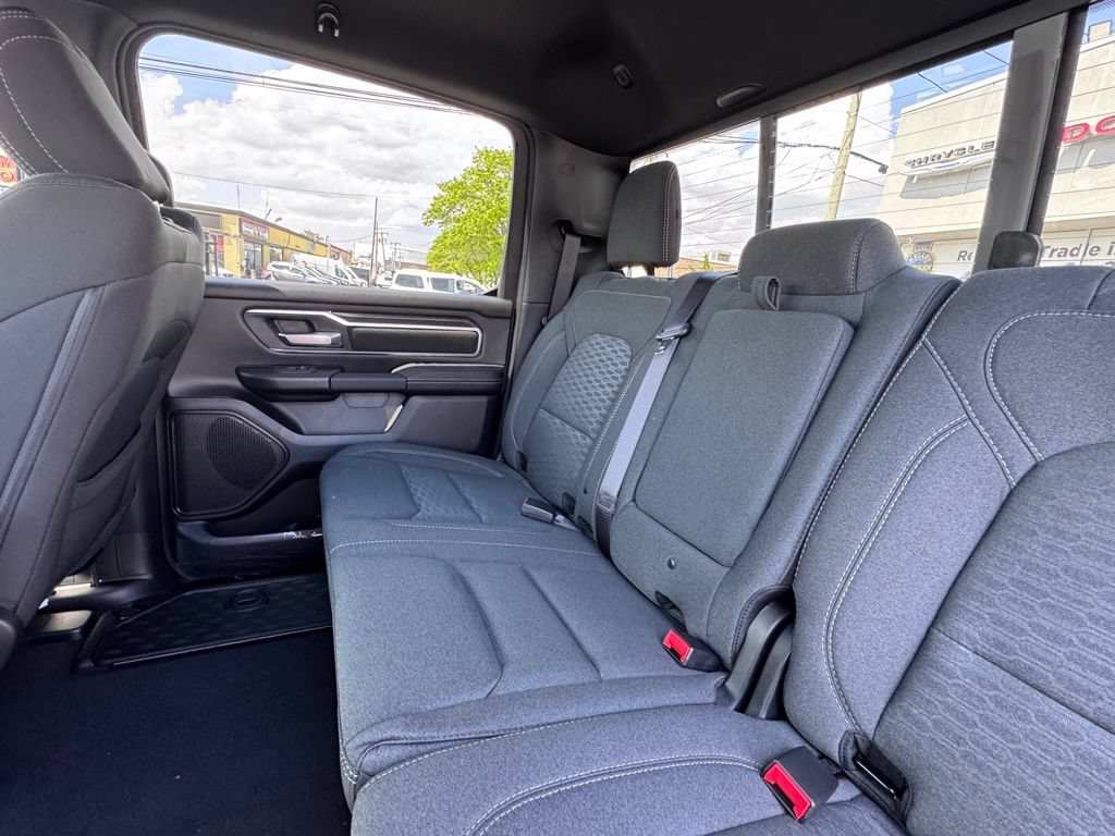 New 2026 RAM 1500 Big Horn w/ Night Edition AWD/4WD image 17