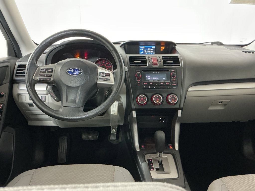 Used 2015 Subaru Forester 2.5i Premium w/ All-Weather Package AWD/4WD image 9