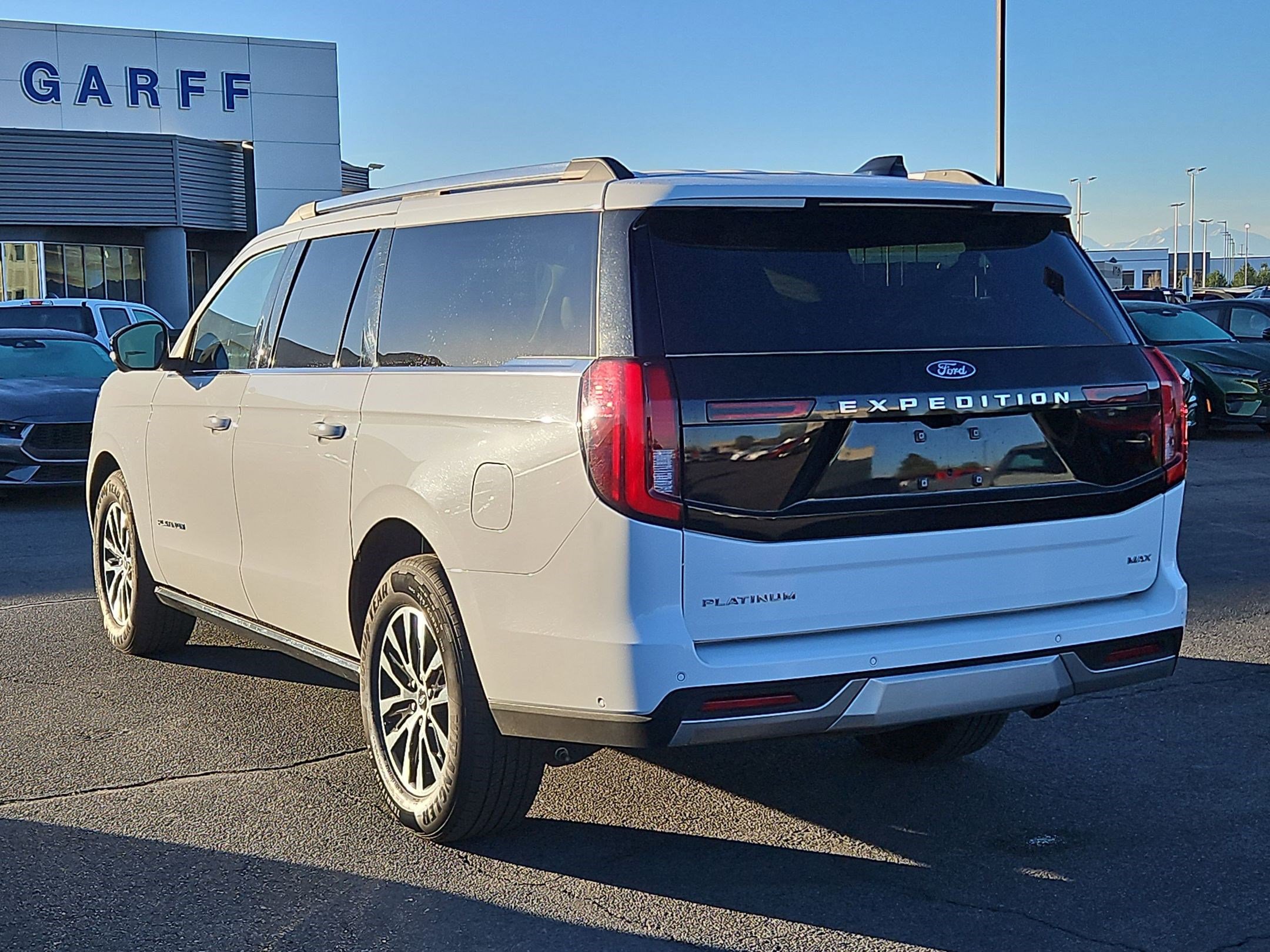 Used 2025 Ford Expedition Max Platinum image 9