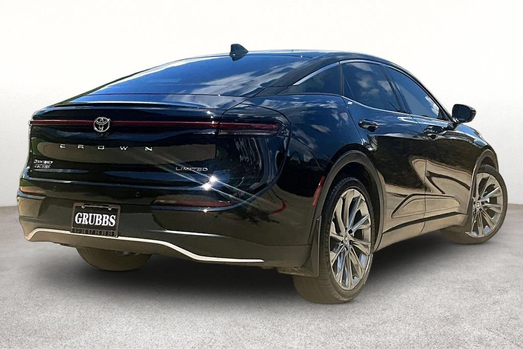 Used 2026 Toyota Crown w/ Advanced Technology Package AWD/4WD image 2