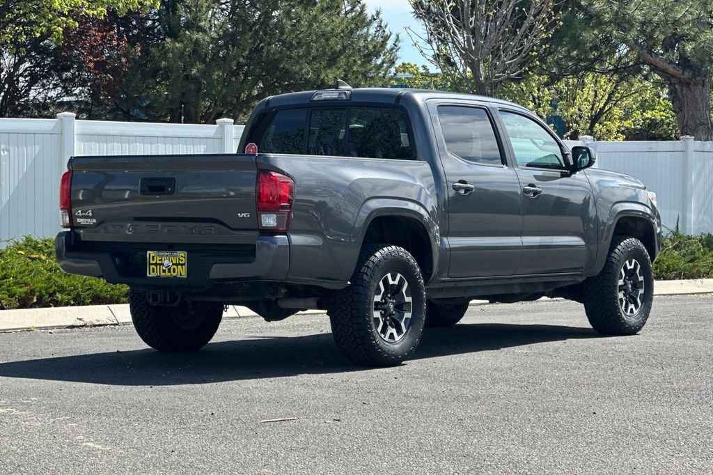 Used 2019 Toyota Tacoma SR w/ SR Convenience Package image 4
