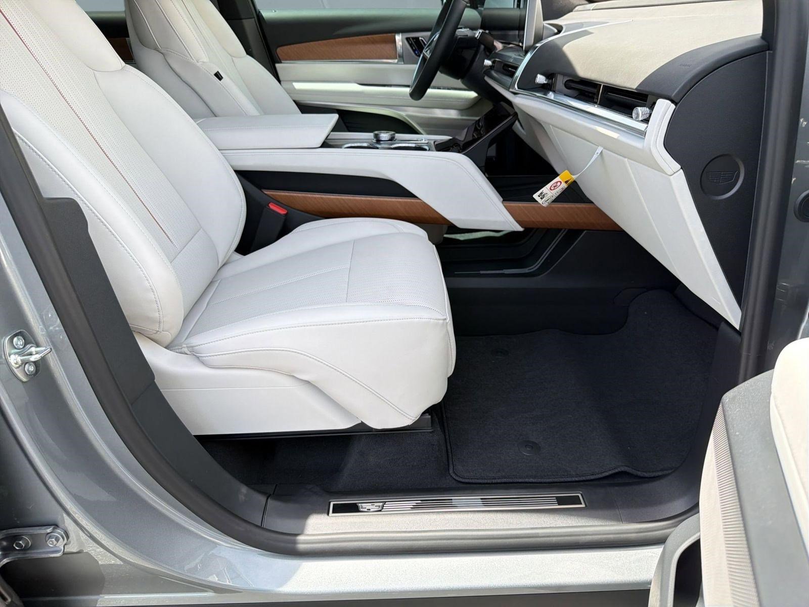 Certified 2023 Cadillac CT5 Premium Luxury RWD image 29