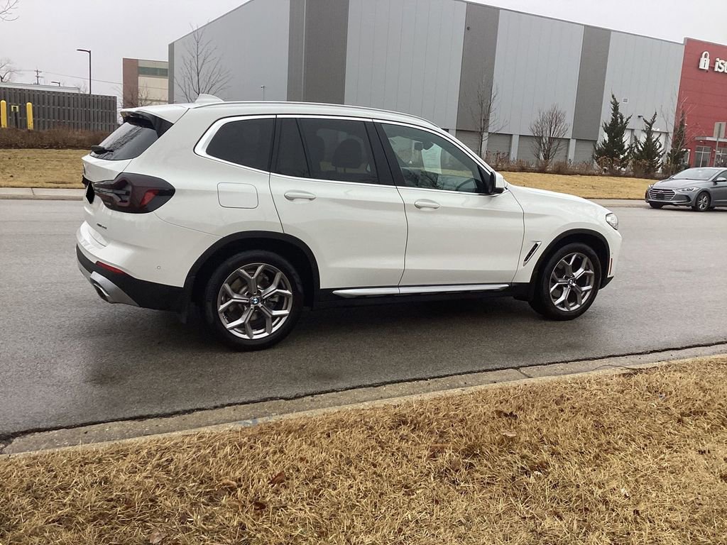 Used 2023 BMW X3 xDrive30i w/ Premium Package image 9