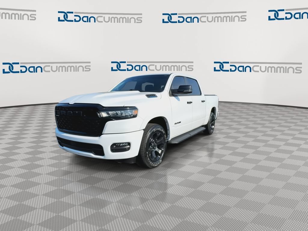 Used 2025 RAM 1500 Big Horn AWD/4WD image 4