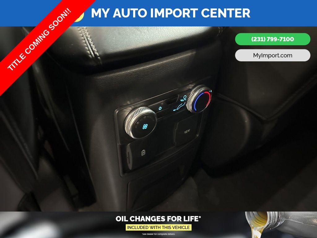 Used 2022 Ford Explorer XLT w/ Equipment Group 202A image 26