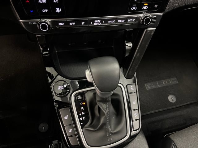 Certified 2024 Kia Seltos S image 17