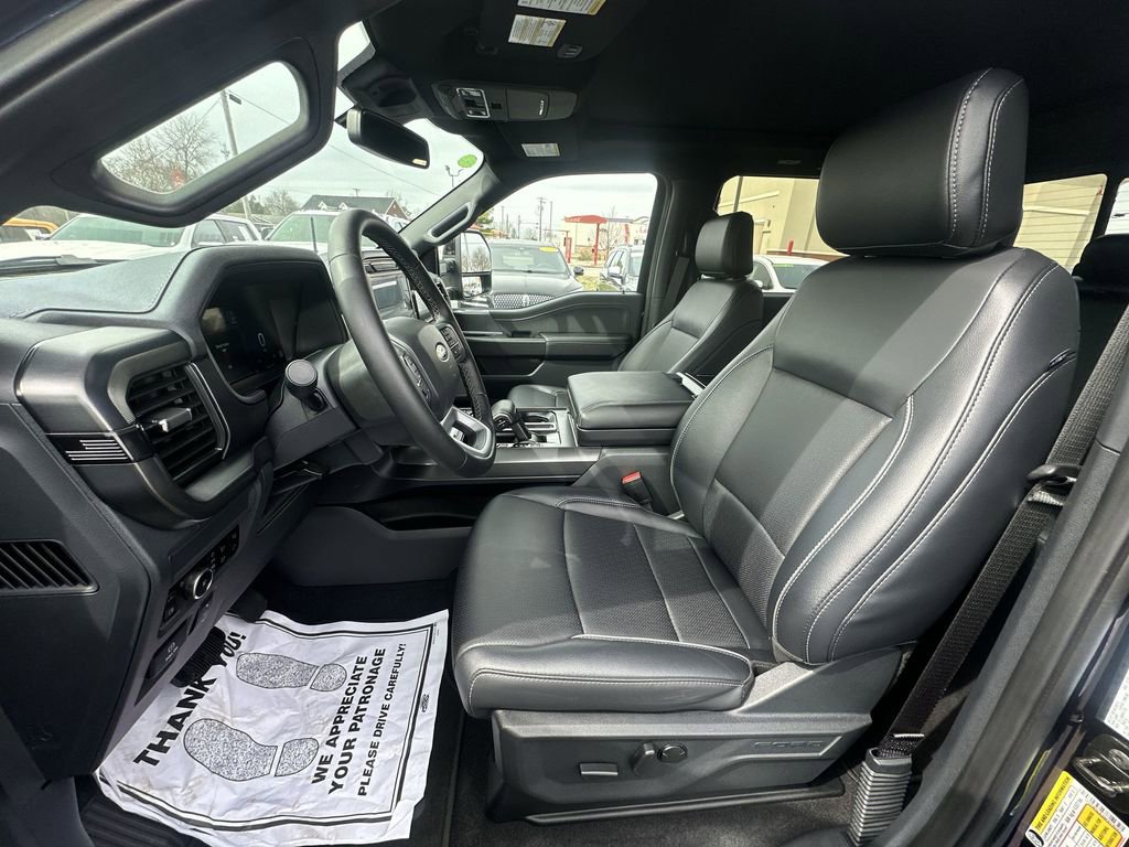 Used 2025 Ford F150 Lariat w/ Equipment Group 501A Mid image 11