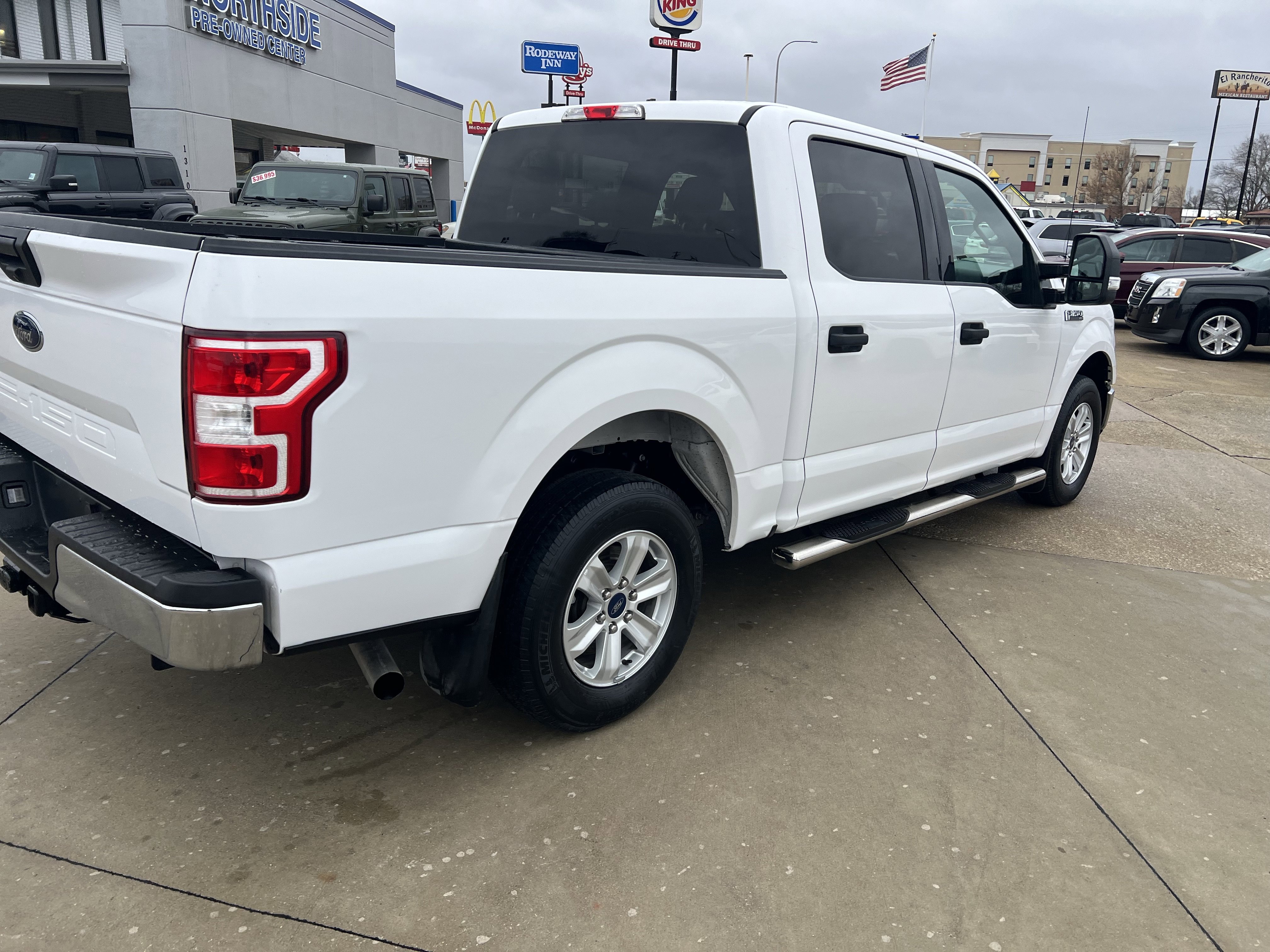 Used 2019 Ford F150 XLT image 5