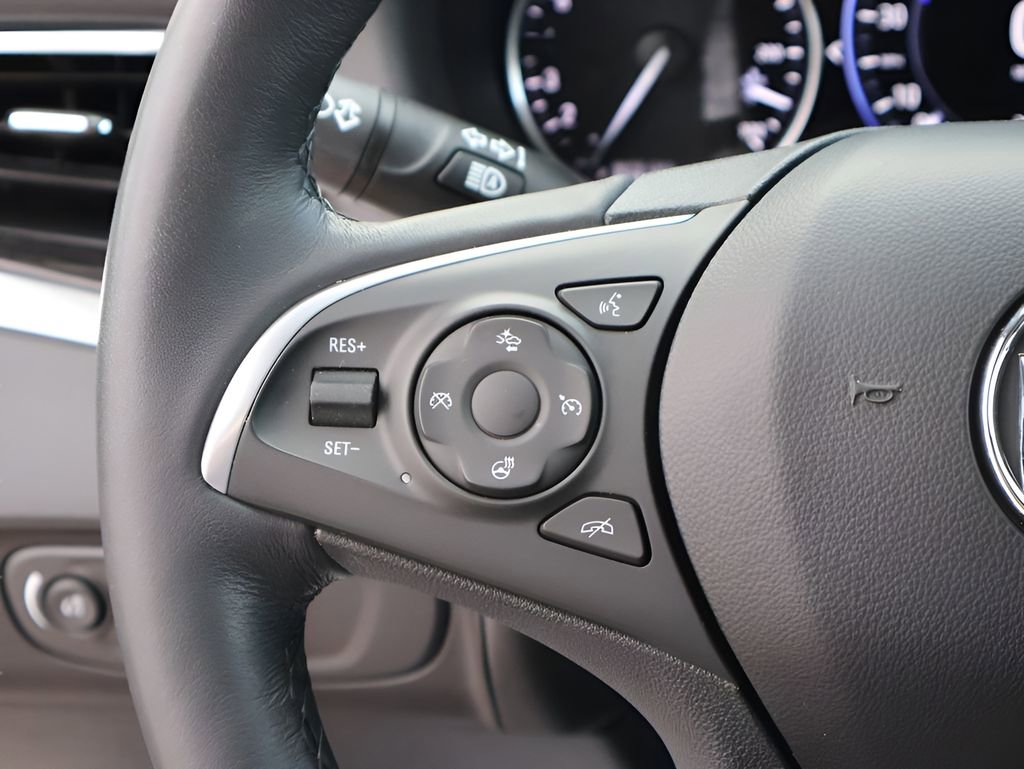 Used 2020 Buick Enclave Avenir w/ Avenir Technology Package image 36