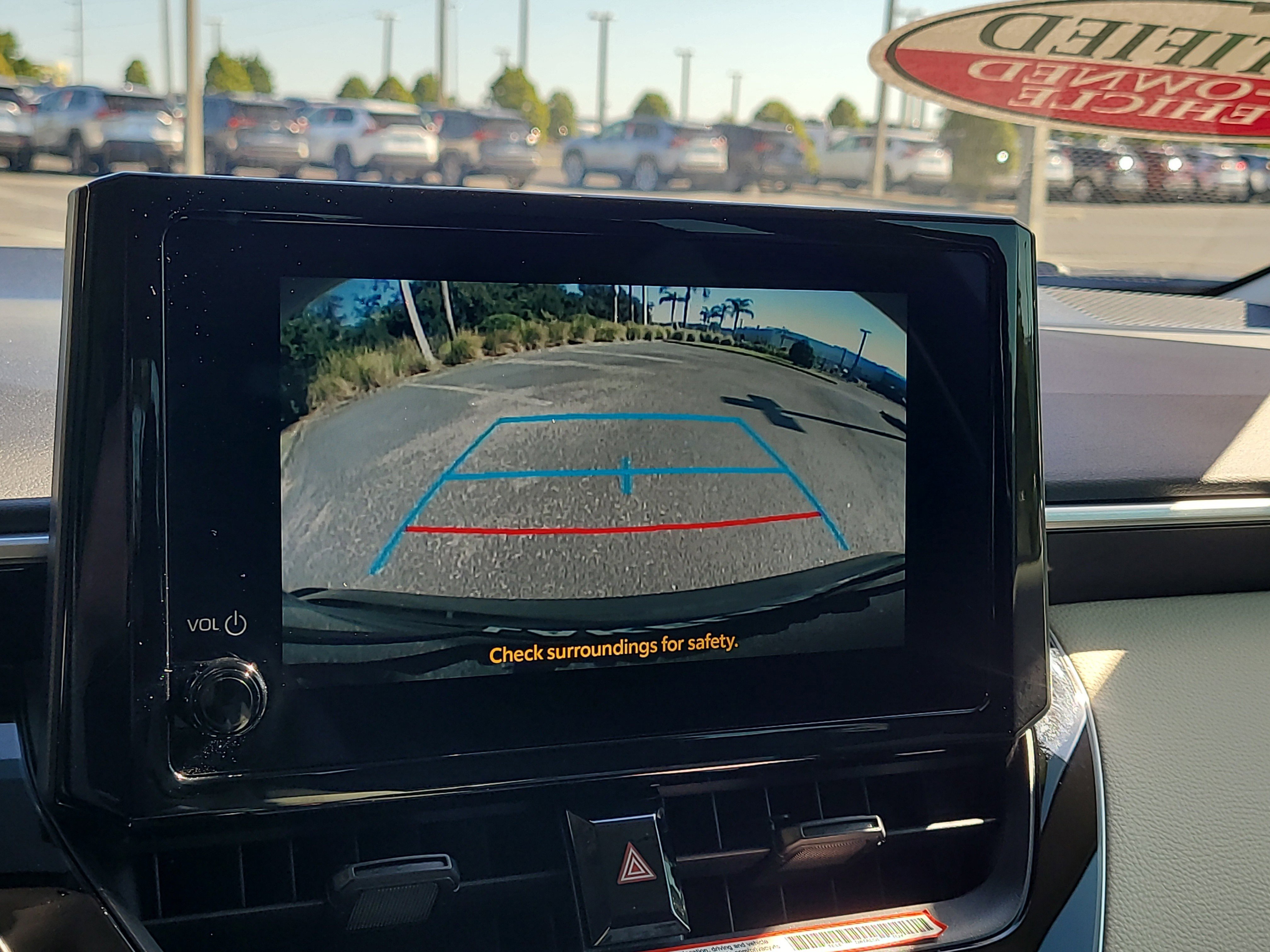 Certified 2025 Toyota Corolla LE image 25