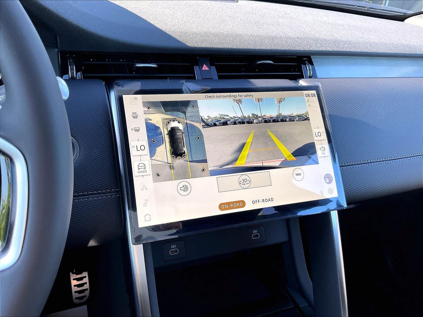 New 2026 Land Rover Discovery Sport Landmark AWD/4WD image 20