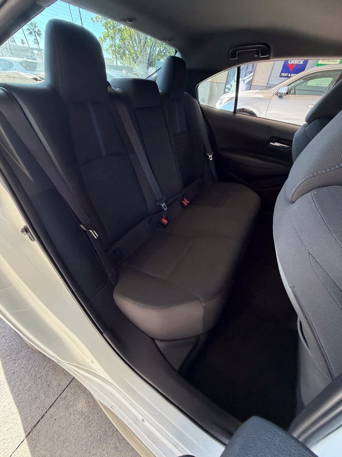 Used 2021 Toyota Corolla SE w/ Carpet Mat Package (TMS) FWD image 12