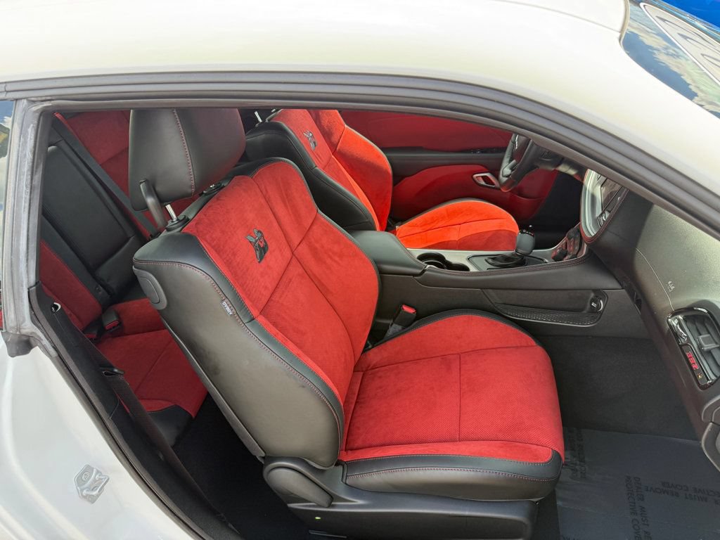 Used 2022 Dodge Challenger R/T Scat Pack RWD image 31