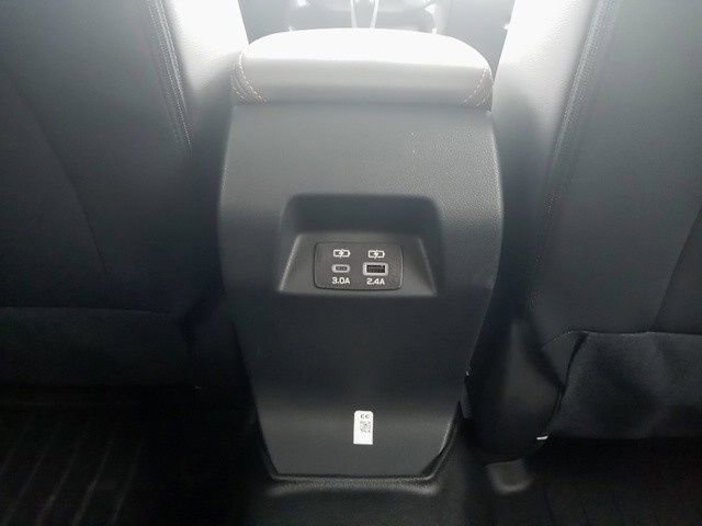 Used 2025 Subaru Crosstrek 2.5i Limited image 31