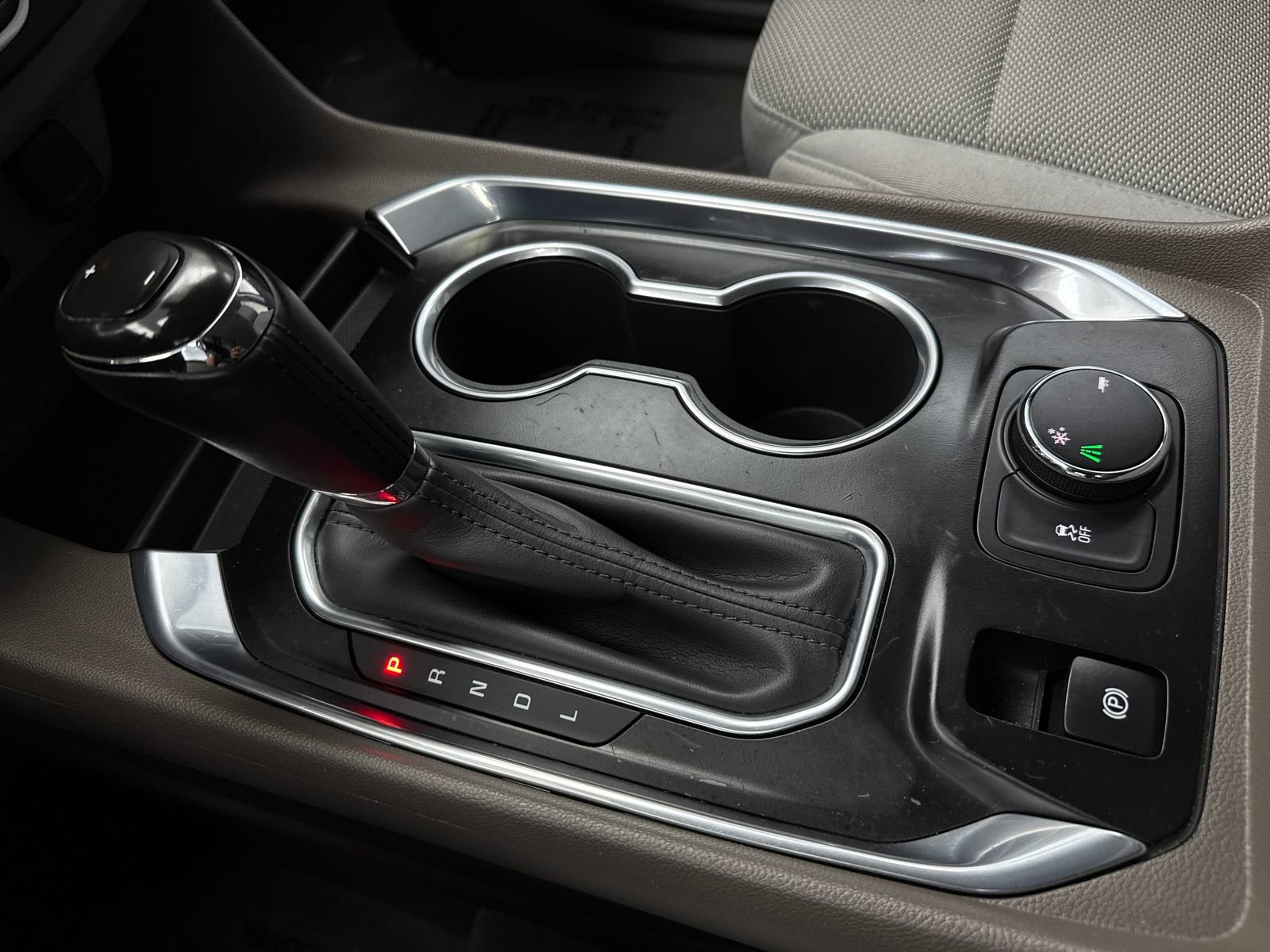 Used 2019 Chevrolet Traverse LT image 30