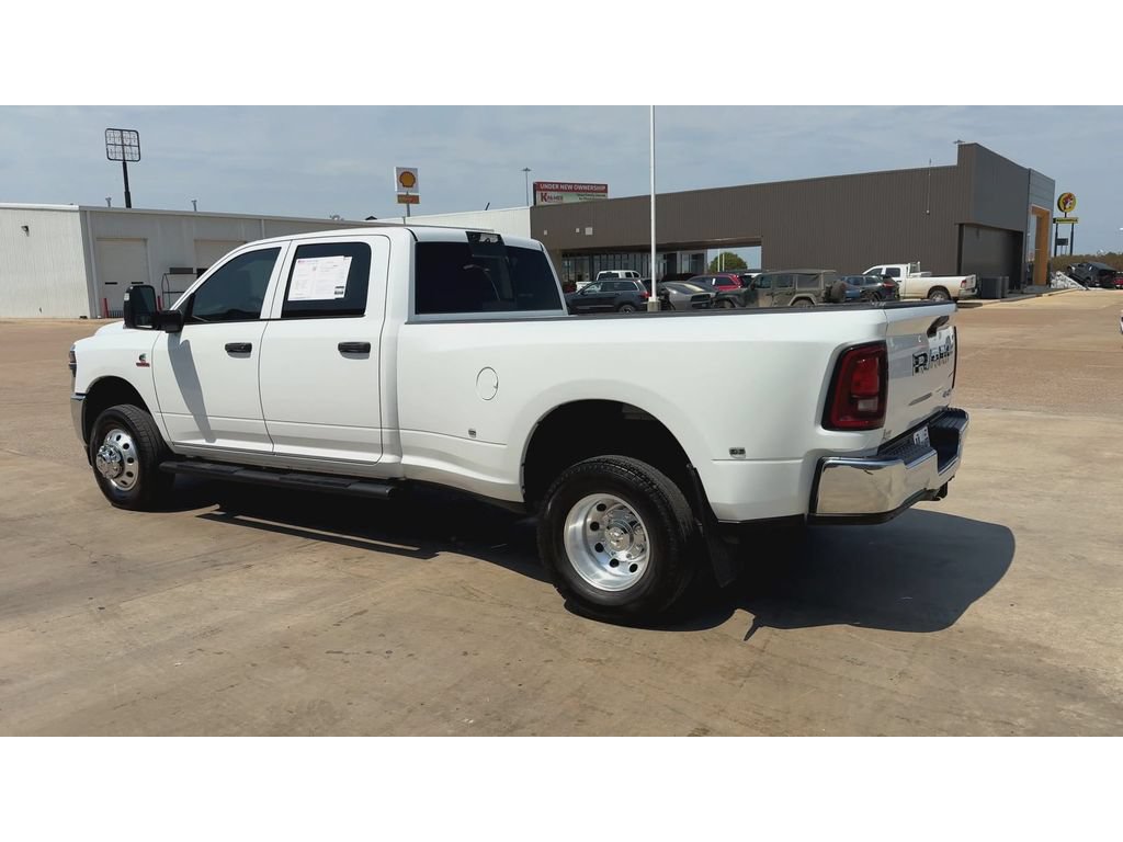 Used 2025 RAM 3500 Tradesman AWD/4WD image 6