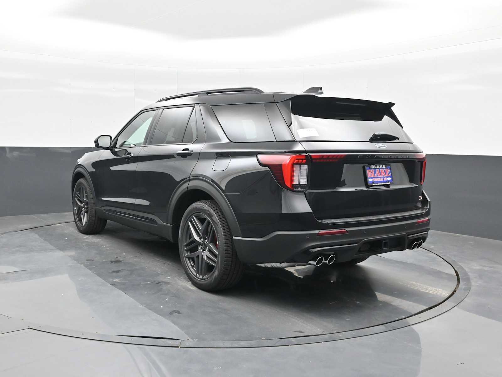 New 2026 Ford Explorer ST w/ Sun And Sound Package AWD/4WD image 6