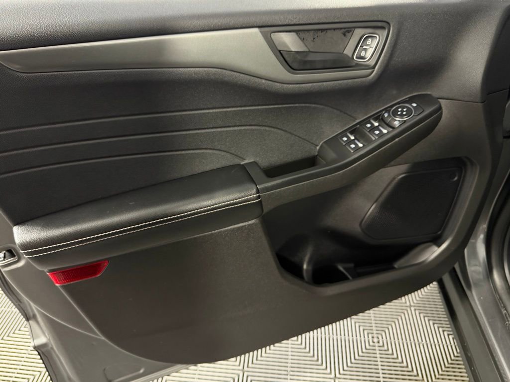 Used 2025 Ford Escape Active w/ Tech Pack #1 image 23