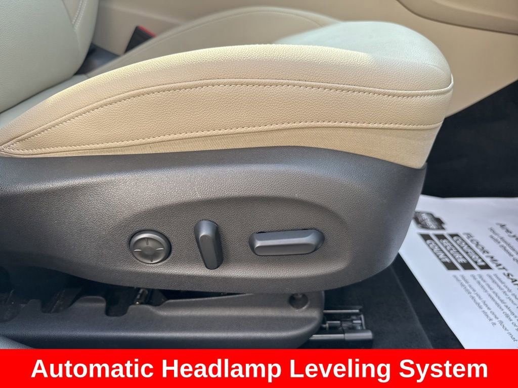 Used 2018 Buick Regal Essence w/ Driver Confidence Package #1 image 24