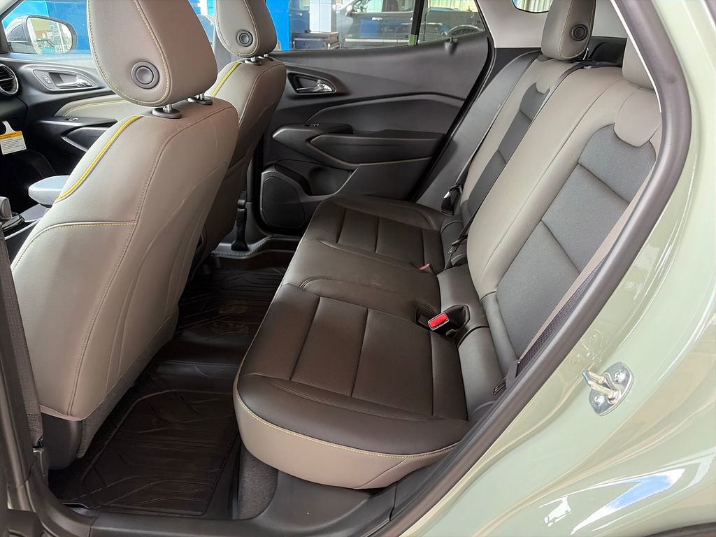 New 2026 Chevrolet Trax ACTIV w/ Sunroof Package image 25