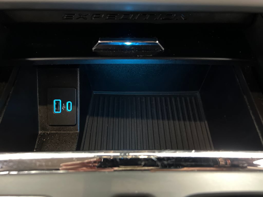 Used 2024 Ford Expedition XLT RWD image 58