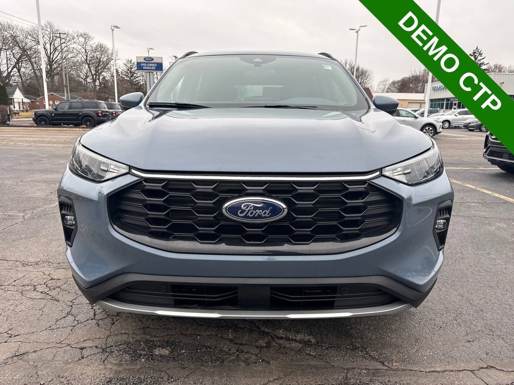Used 2025 Ford Escape ST-Line Select image 3